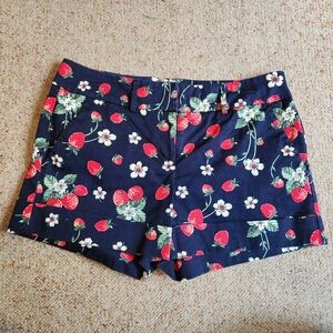 New York & Company Strawberry Women's Shorts